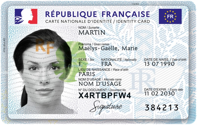 French electronic identity card (2021), front